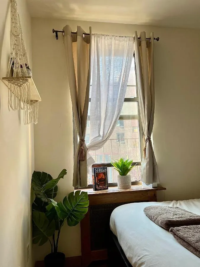Entire Apartment Near Times Square Нью-Йорк